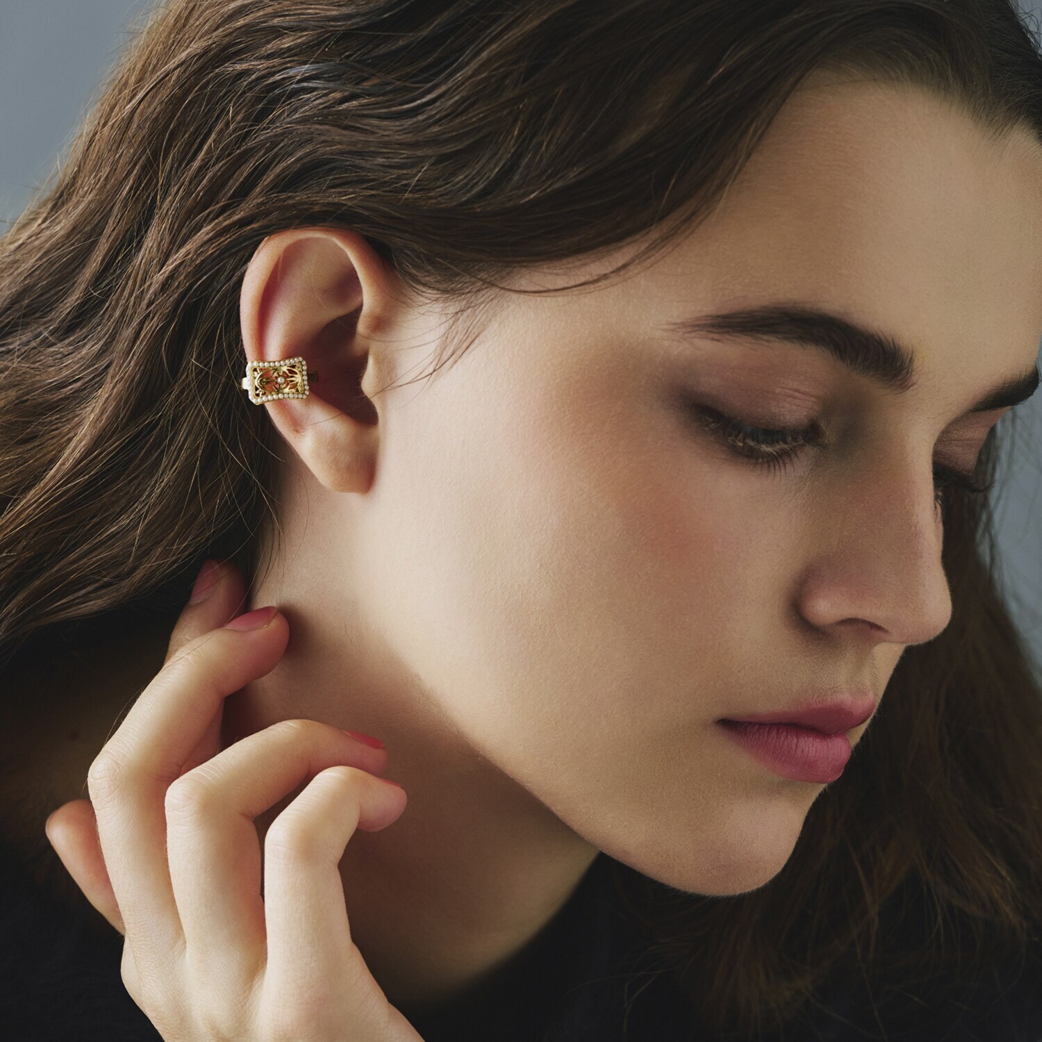 エーディーエムジェイ アールデコモティーフ イヤーカフ ＜片側のみ＞