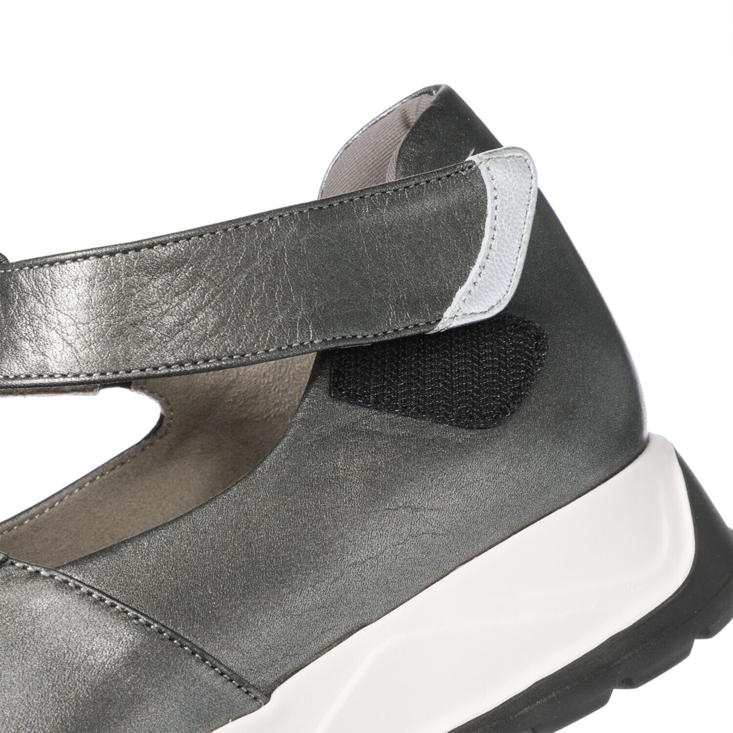 ミスキョウコ 日本製 ソフト牛革 Ｔストラップ ライトスニーカー