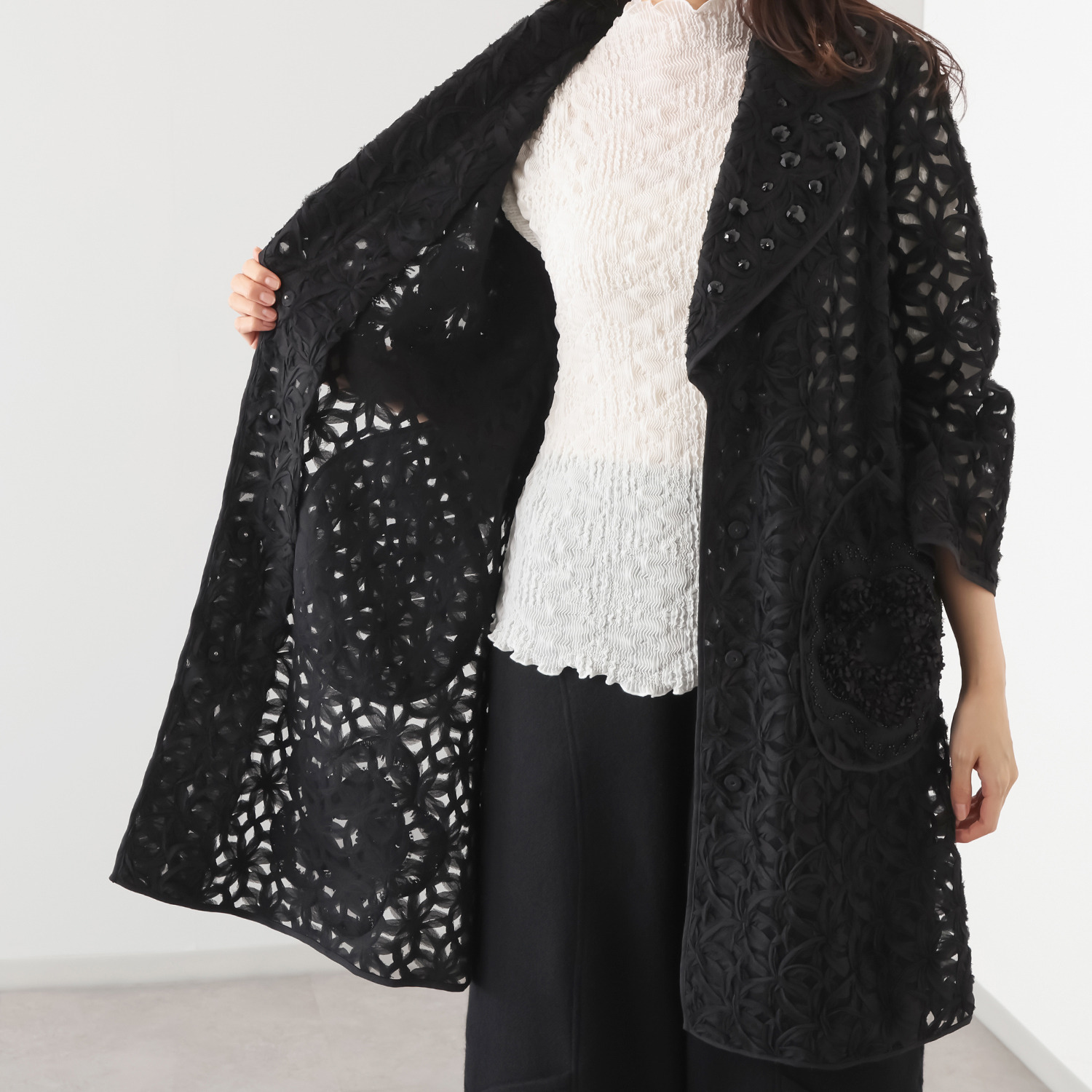 ノコ　クチュール 刺しゅうレース モティーフ加工 コート