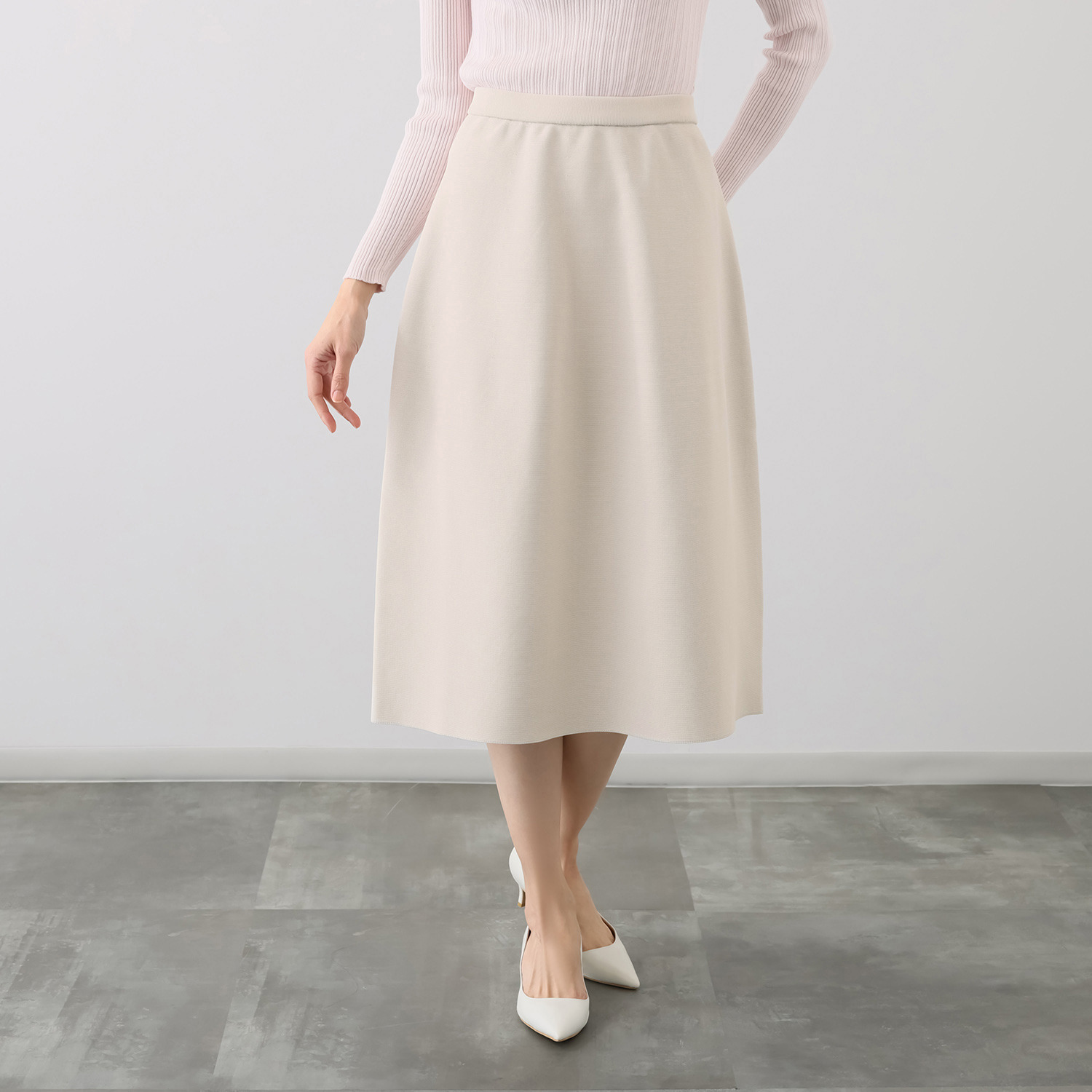 マルティジャーニ 日本製 匠の技　立体編 軽量ストレッチ セミフレアースカート