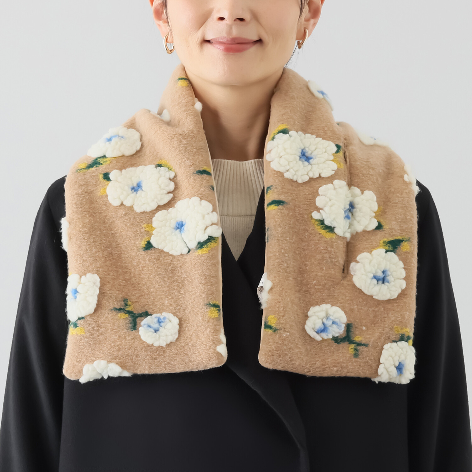 かわいい雑貨屋さん グロリア 立体フラワーモチーフ ティペット