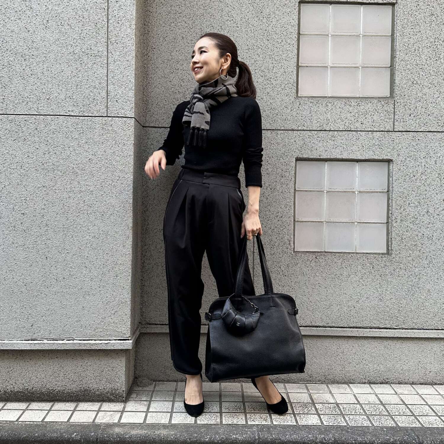 タマミ　ワタナベ 牛革 ポーチ “プチ クロワッサンムー”