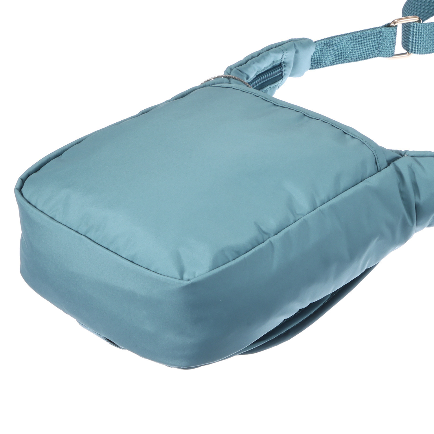 メイ はっ水・軽量 ８ポケット マルチポシェット