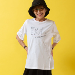 ミニマライズプラス 落ち着きあるイラストで おしゃれに着こなせる 大人のプリントＴシャツ