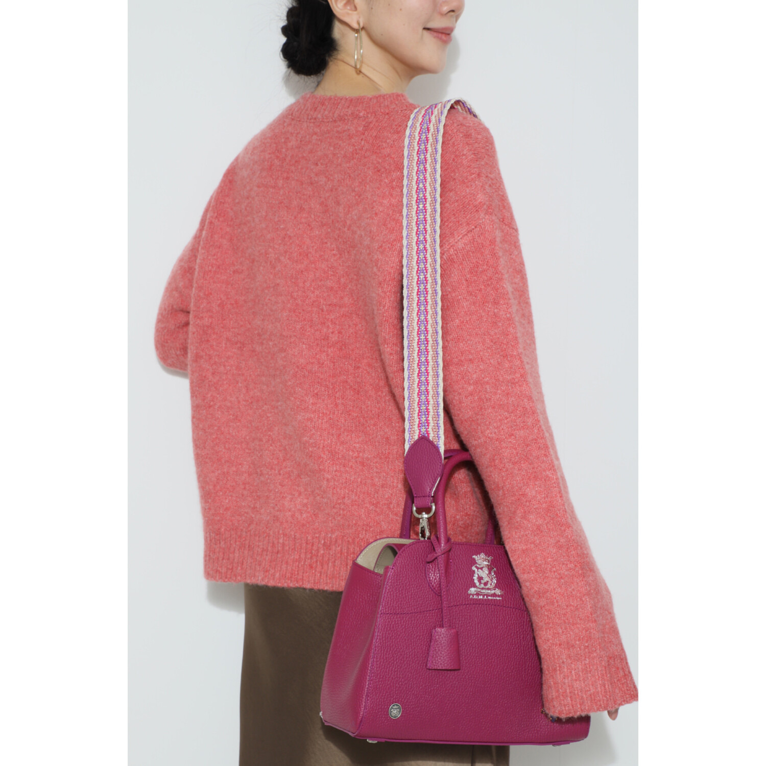 エーディーエムジェイ イタリアンテープ使用 ストラップ