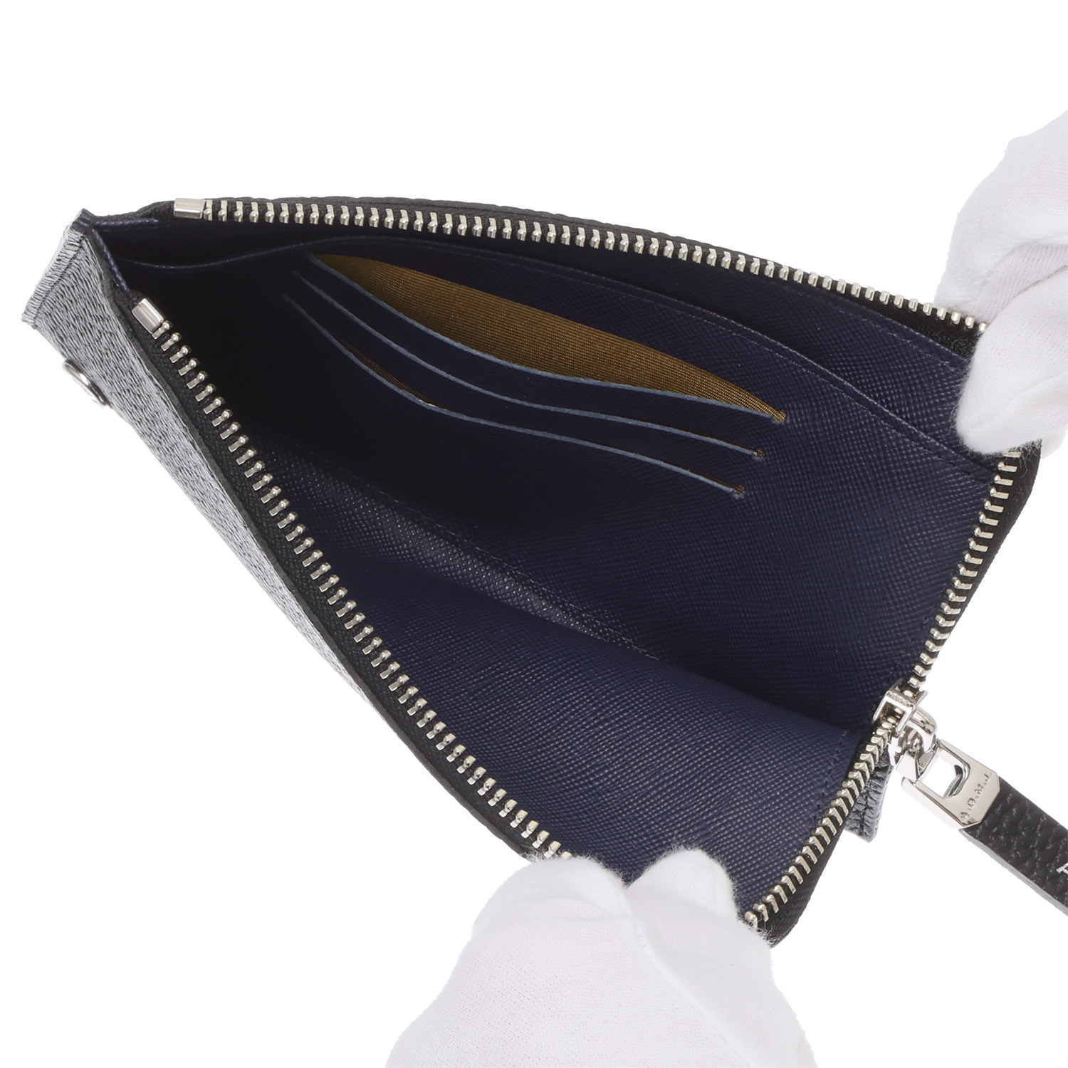 エーディーエムジェイ ＴＨＥ　ＢＥＥ 牛革シュリンク型押し オーガナイザーパース