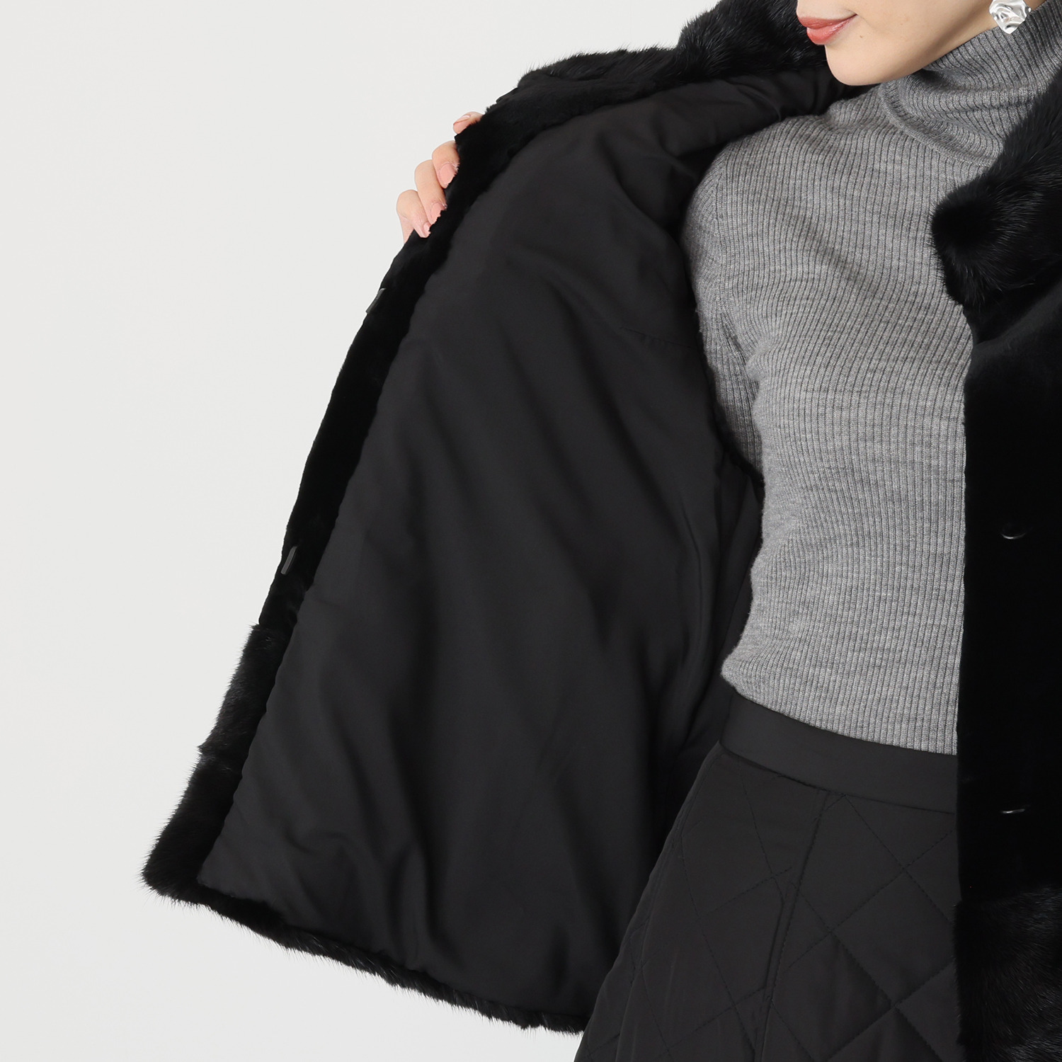 ＳＡＧＡ シェアードミンク ベスト