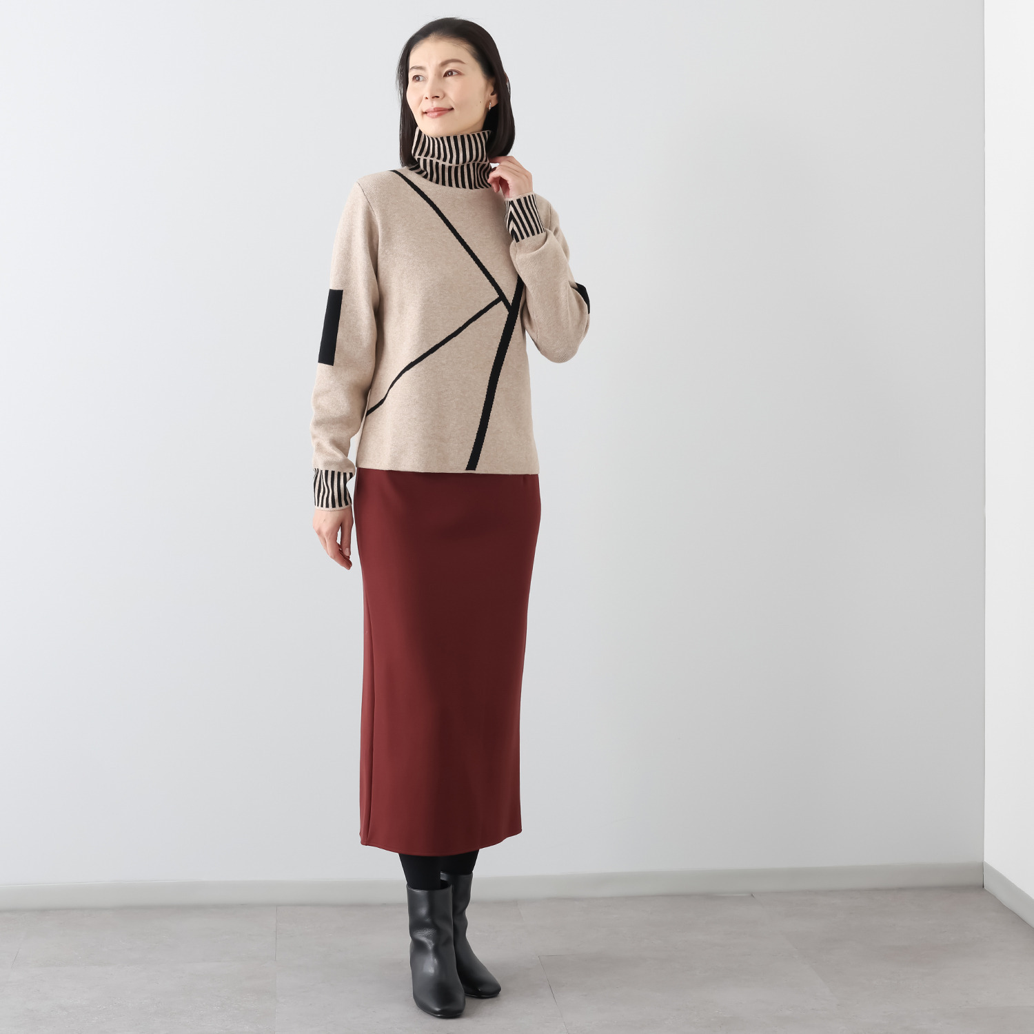 アンドフィールド ランダムライン トップス