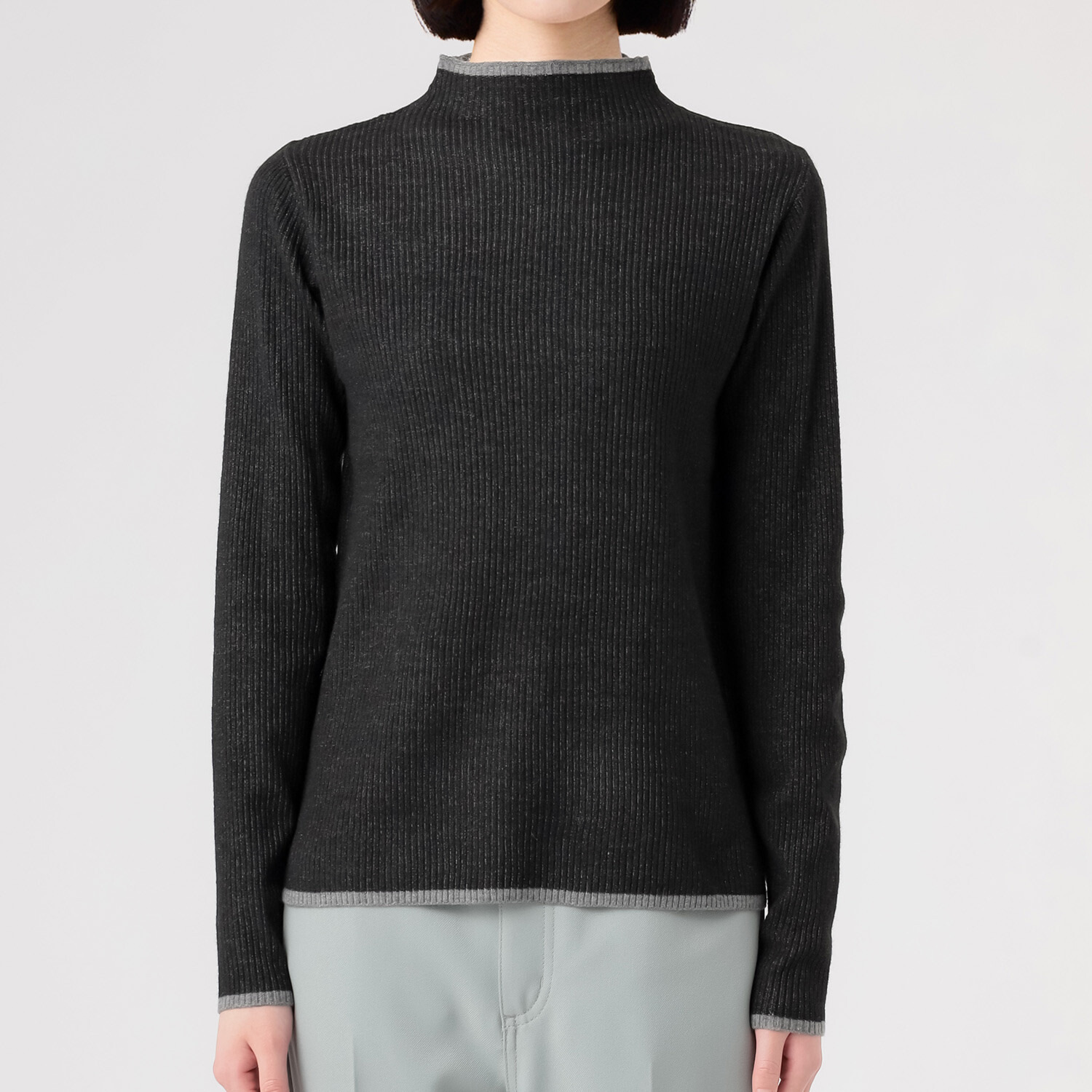 エムエムオー ボトルネック 配色ニットプルオーバー