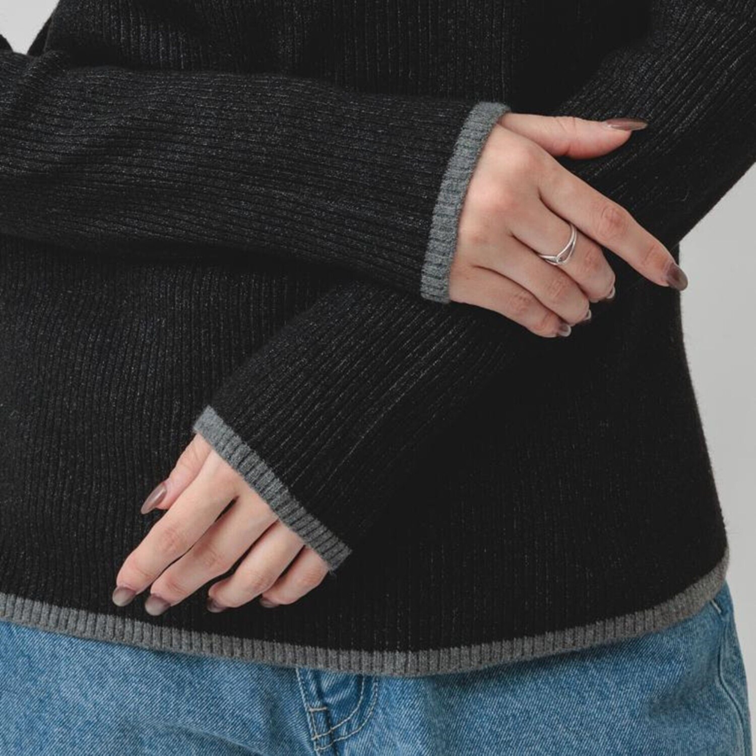 エムエムオー ボトルネック 配色ニットプルオーバー