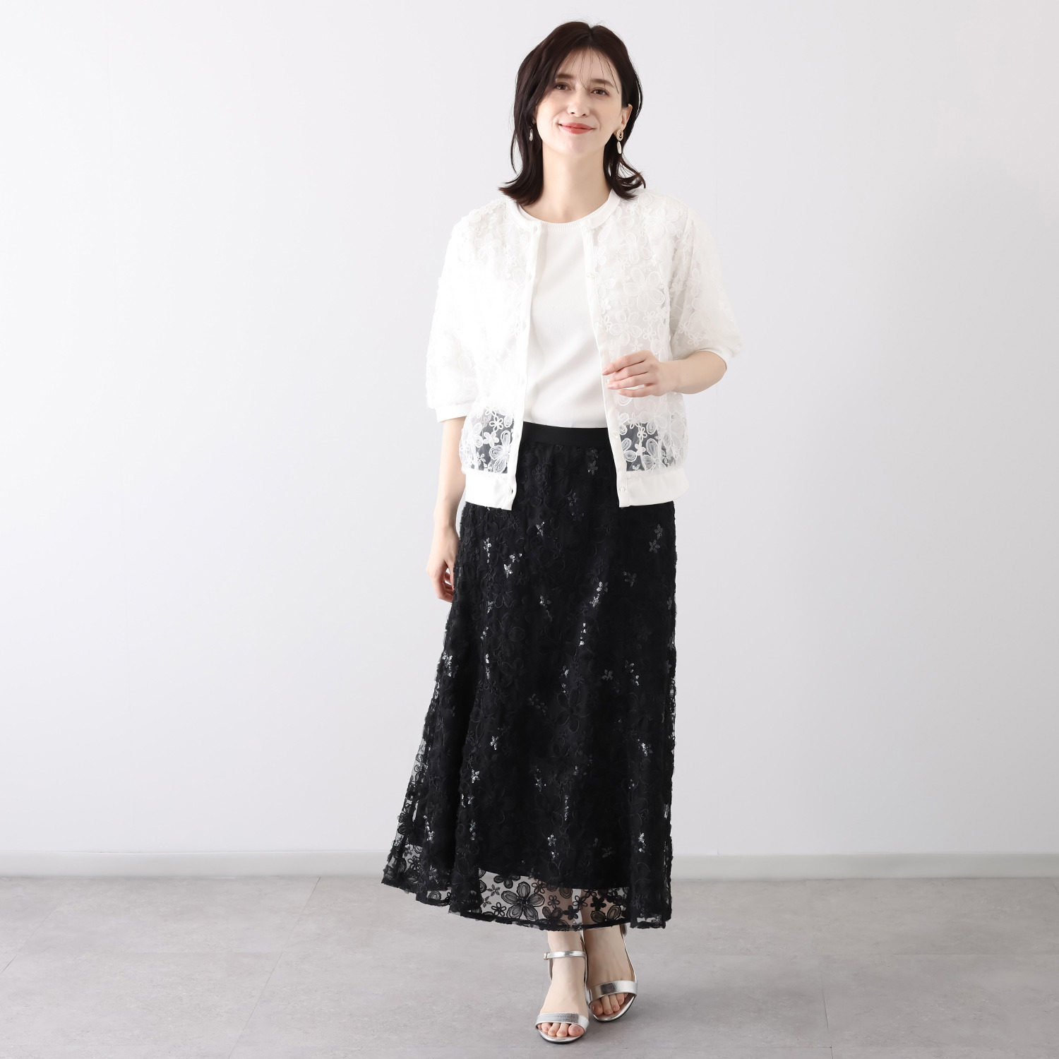 ルクオーレ スパンコールアクセント 立体チュール＆ モール刺しゅう 総レースカーディガン