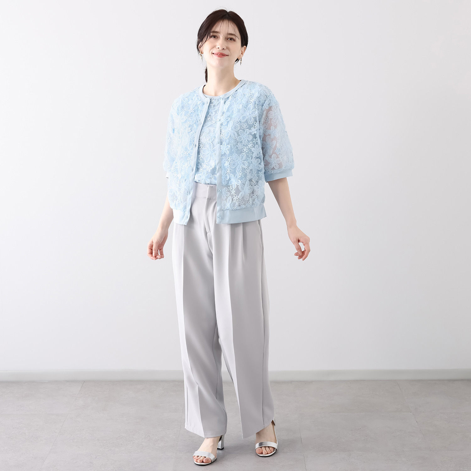 ルクオーレ スパンコールアクセント 立体チュール＆ モール刺しゅう 総レースカーディガン