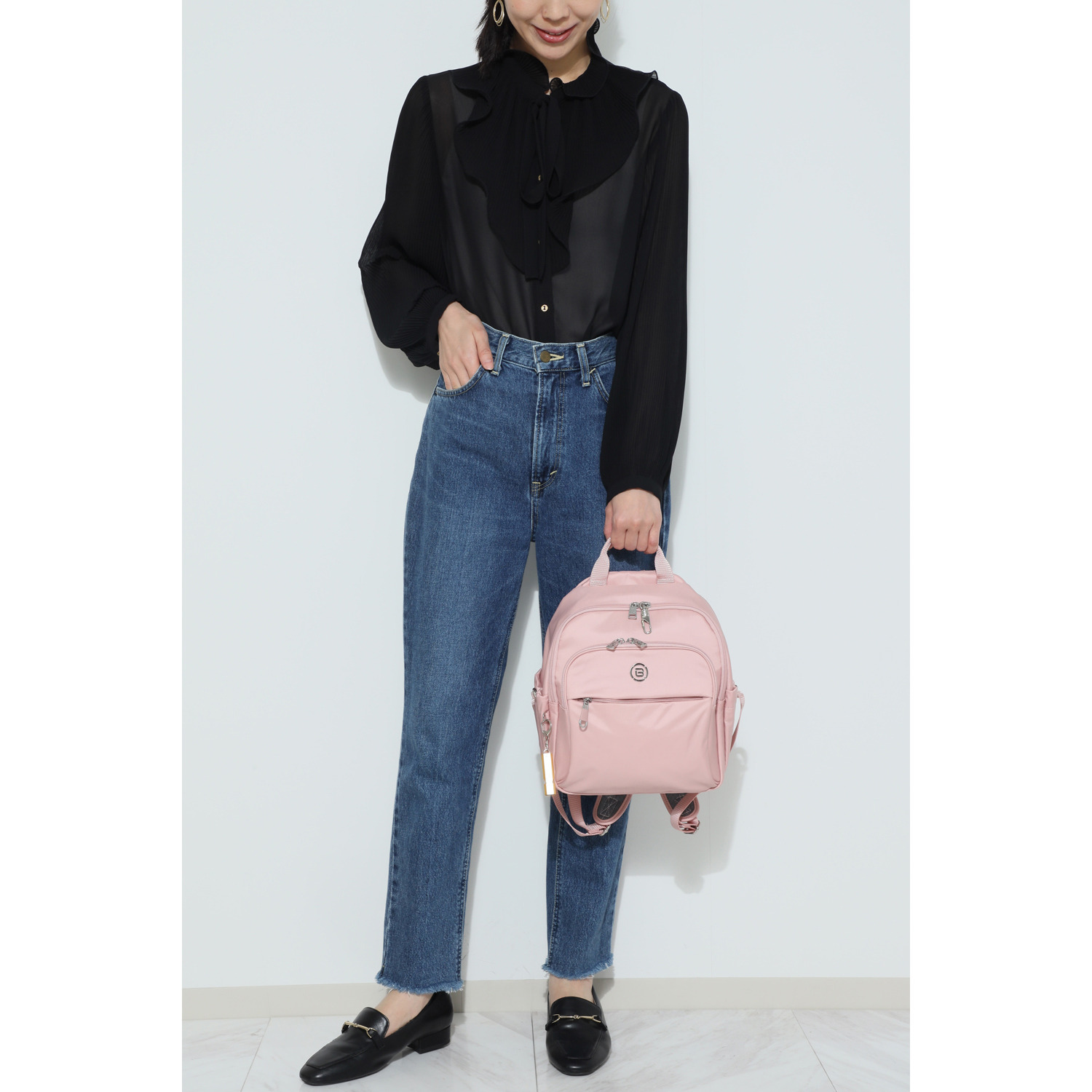 ビサイユ はっ水 “ヌートピア” ソフトスクエアリュック