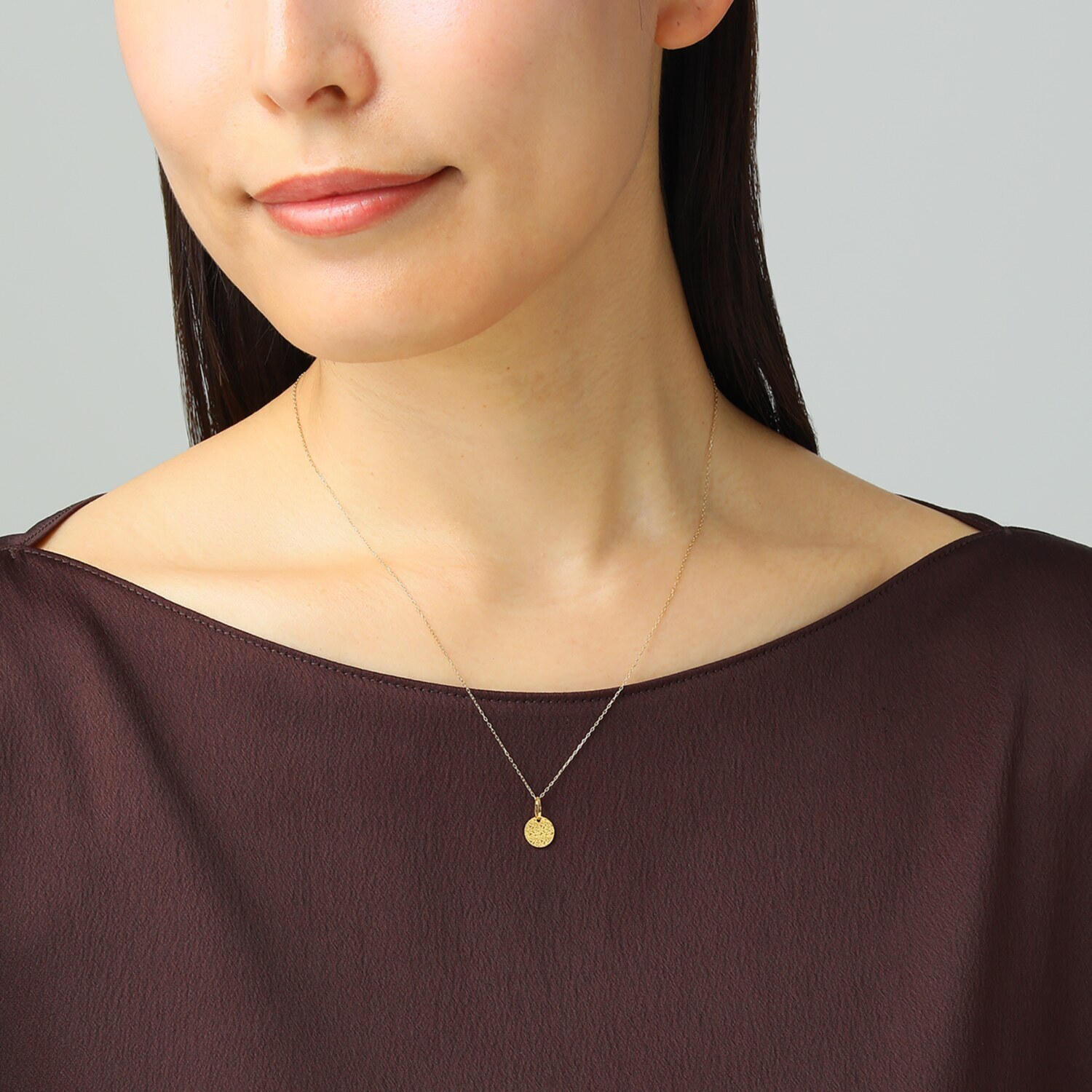 オール　ブランシュ 純金 ダイヤモンドカット＆ ホログラフカット リバーシブル 丸型ペンダントトップ