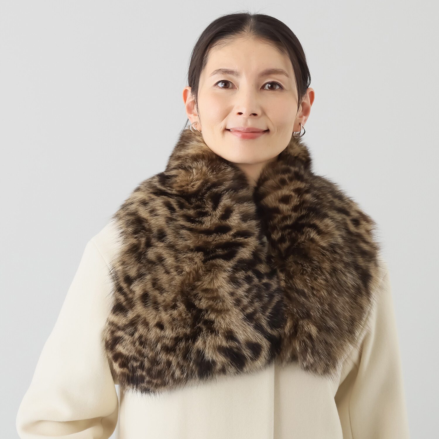 日本製 ＳＡＧＡ ブルーフォックス プリントマフラー