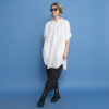 ヨーコモリモト コンパクトな襟で 着る人を選ばない デザインシャツチュニック