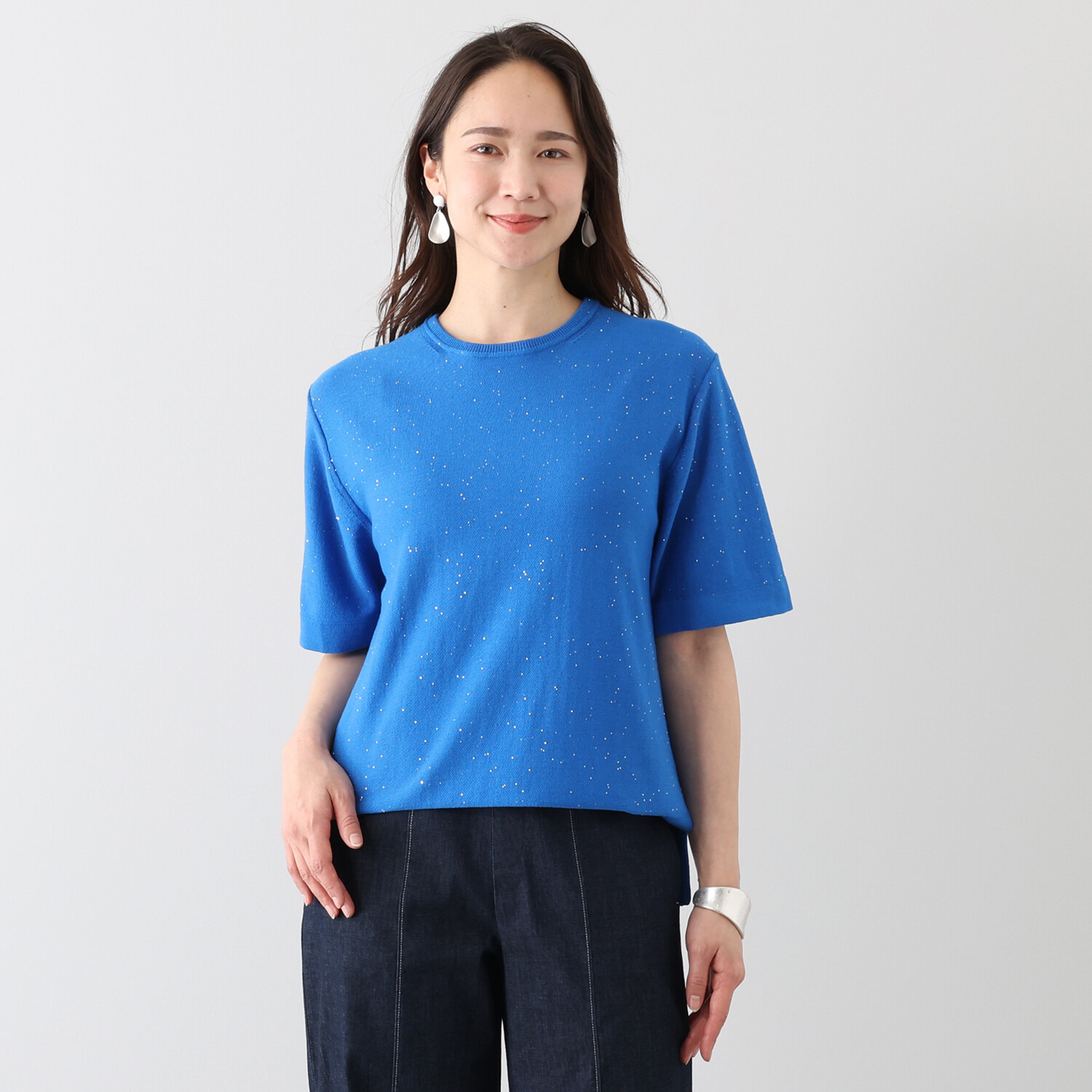 ソアージュ 極小スパンコールを ちりばめたスターダストな 煌めき！ 綿１００％ ニットプルオーバー