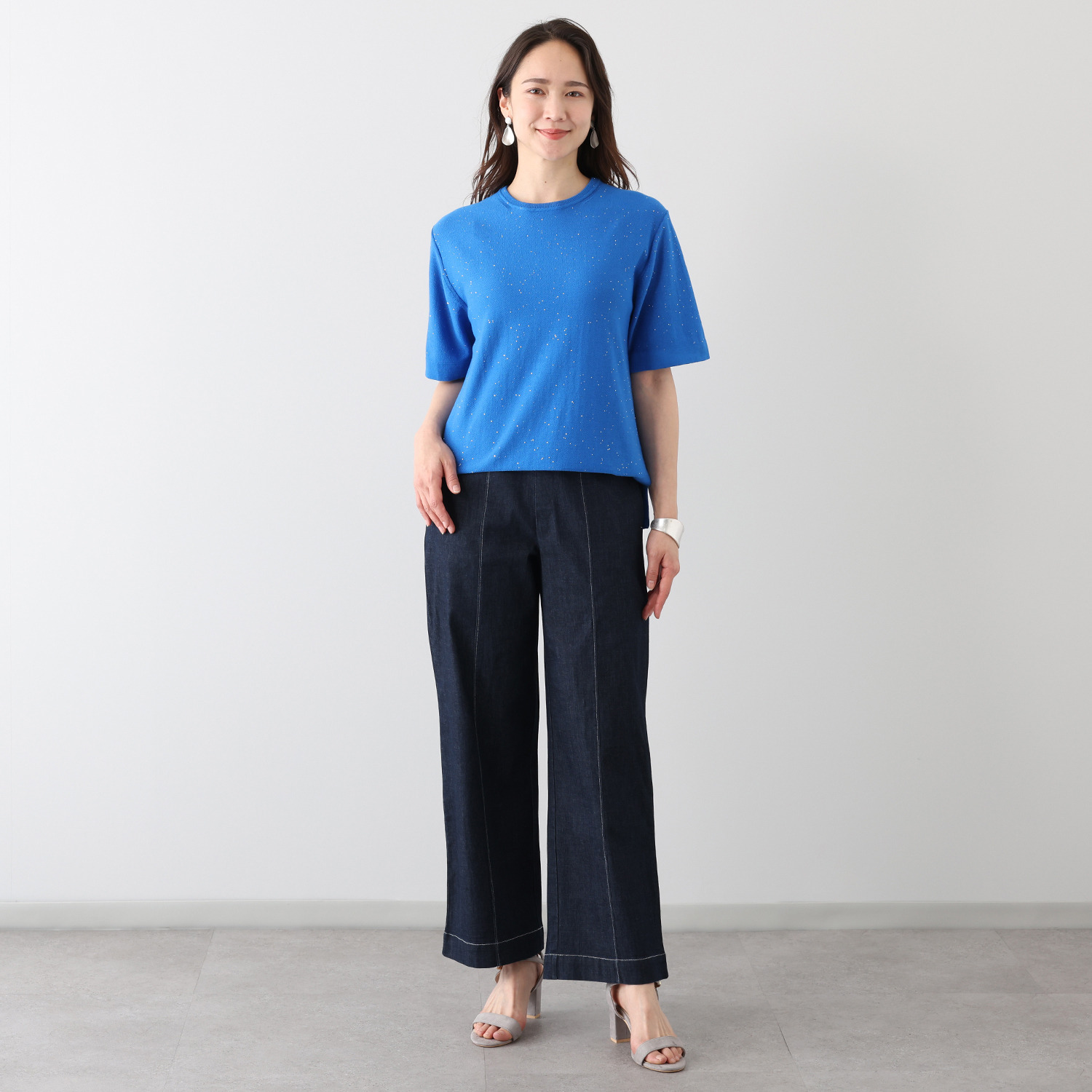 ソアージュ 極小スパンコールを ちりばめたスターダストな 煌めき！ 綿１００％ ニットプルオーバー