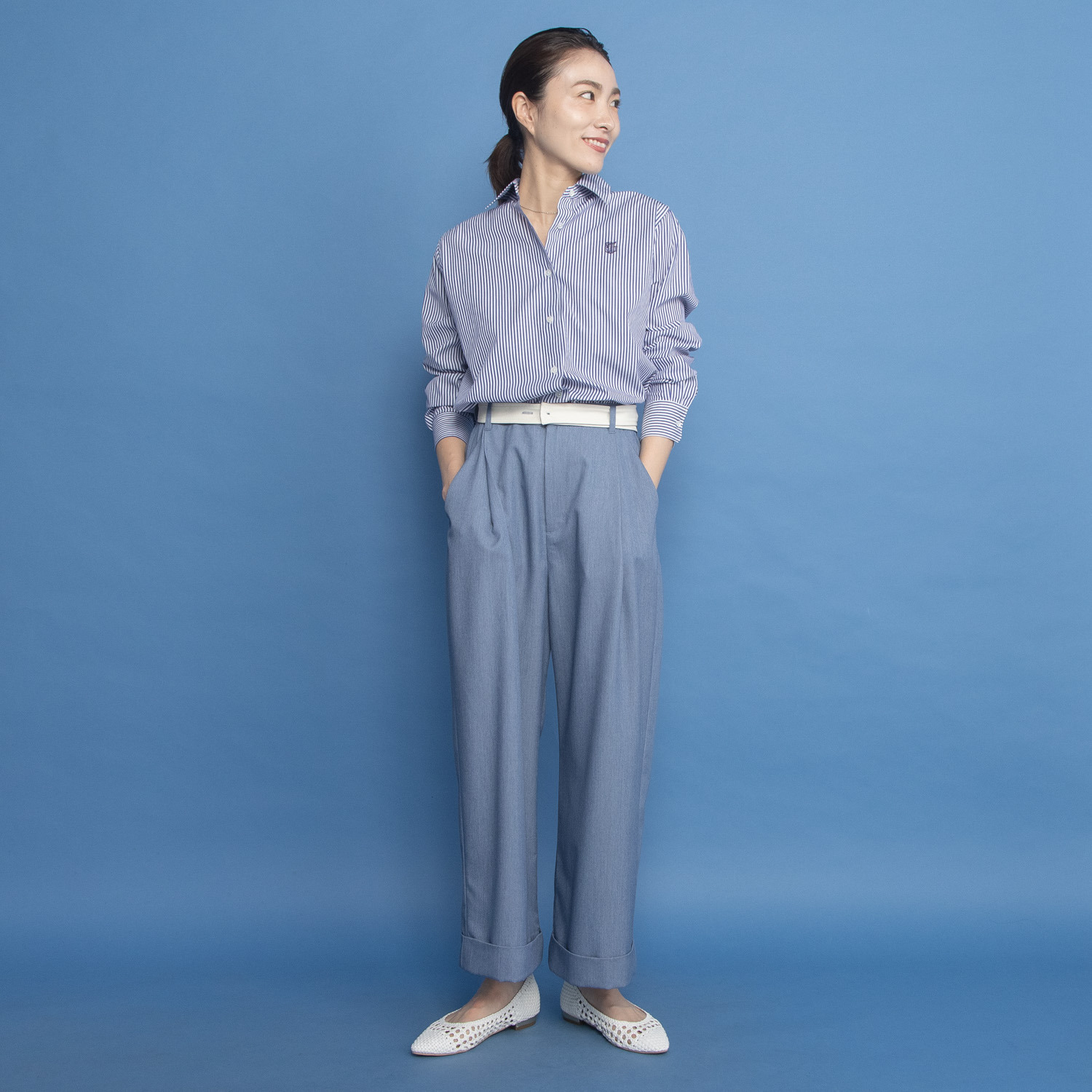 オンザビーバイサマーミー 安心と洗練を叶える 配色共布ベルト付 ワイドストレートパンツ