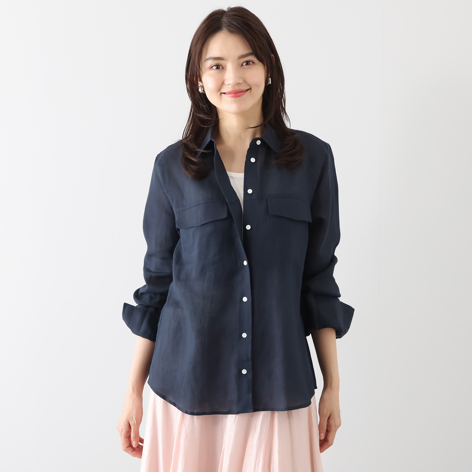 亀　恭子セレクト！ パールアンドクイーン フランス・ ノルマンディー産 プラチナプレミアムリネン １００％ ダブルポケットシャツ