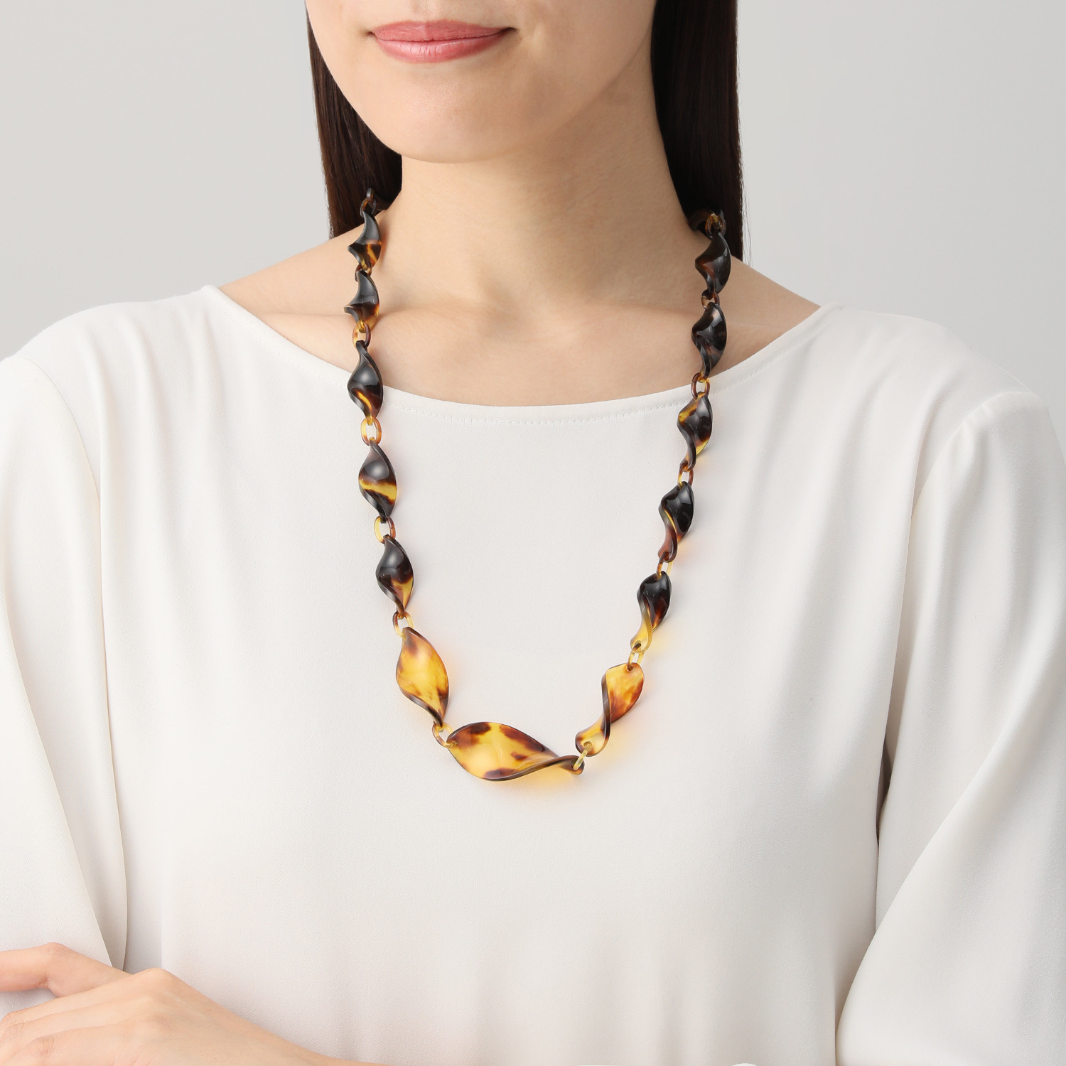 べっこう堂 本べっ甲上茨布＆無地 厚ひねりロングネックレス