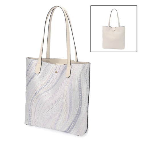 ラルジュ 波柄 リバーシブル　軽量 Ａ４トートバッグ