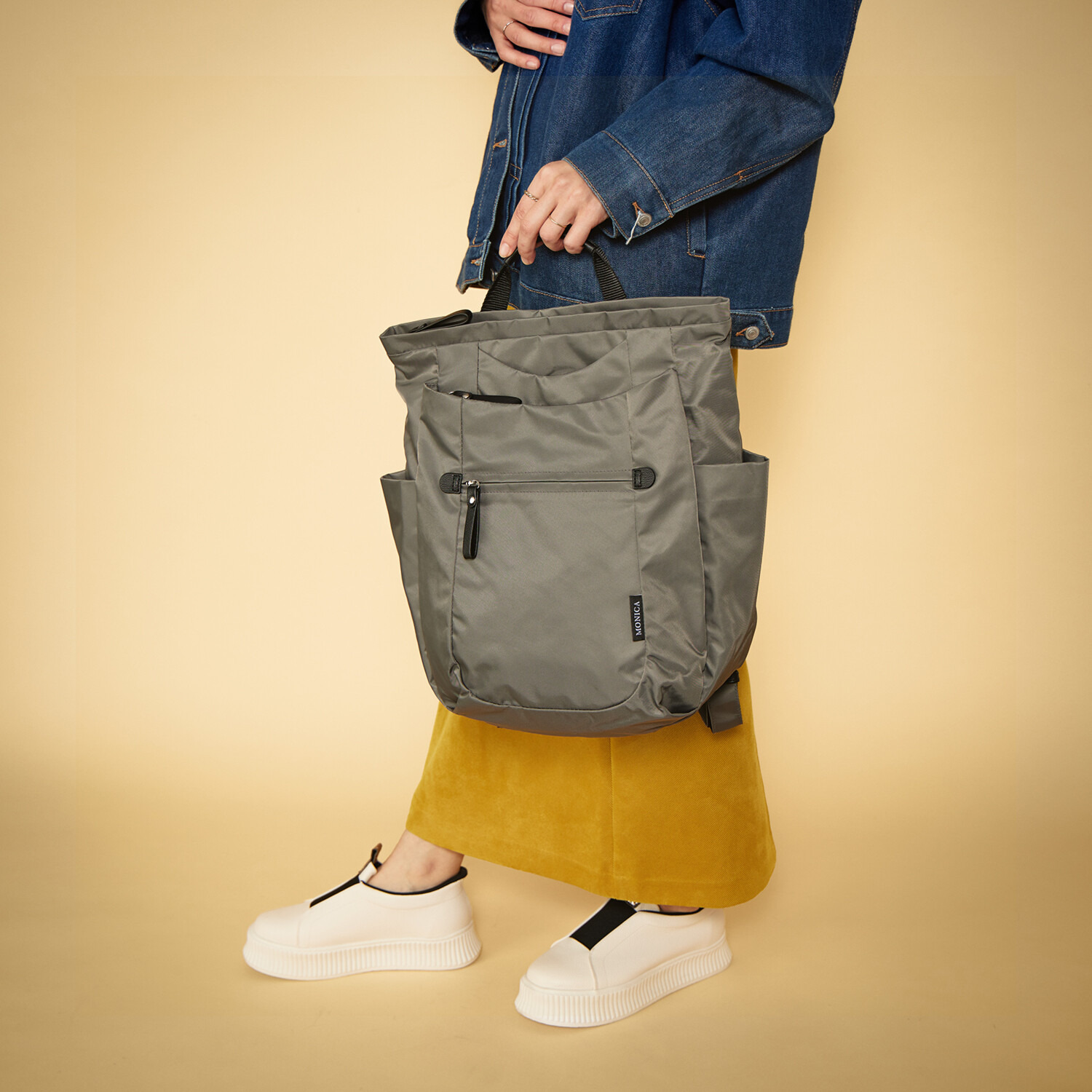 モニカ ラウンドリュックサック