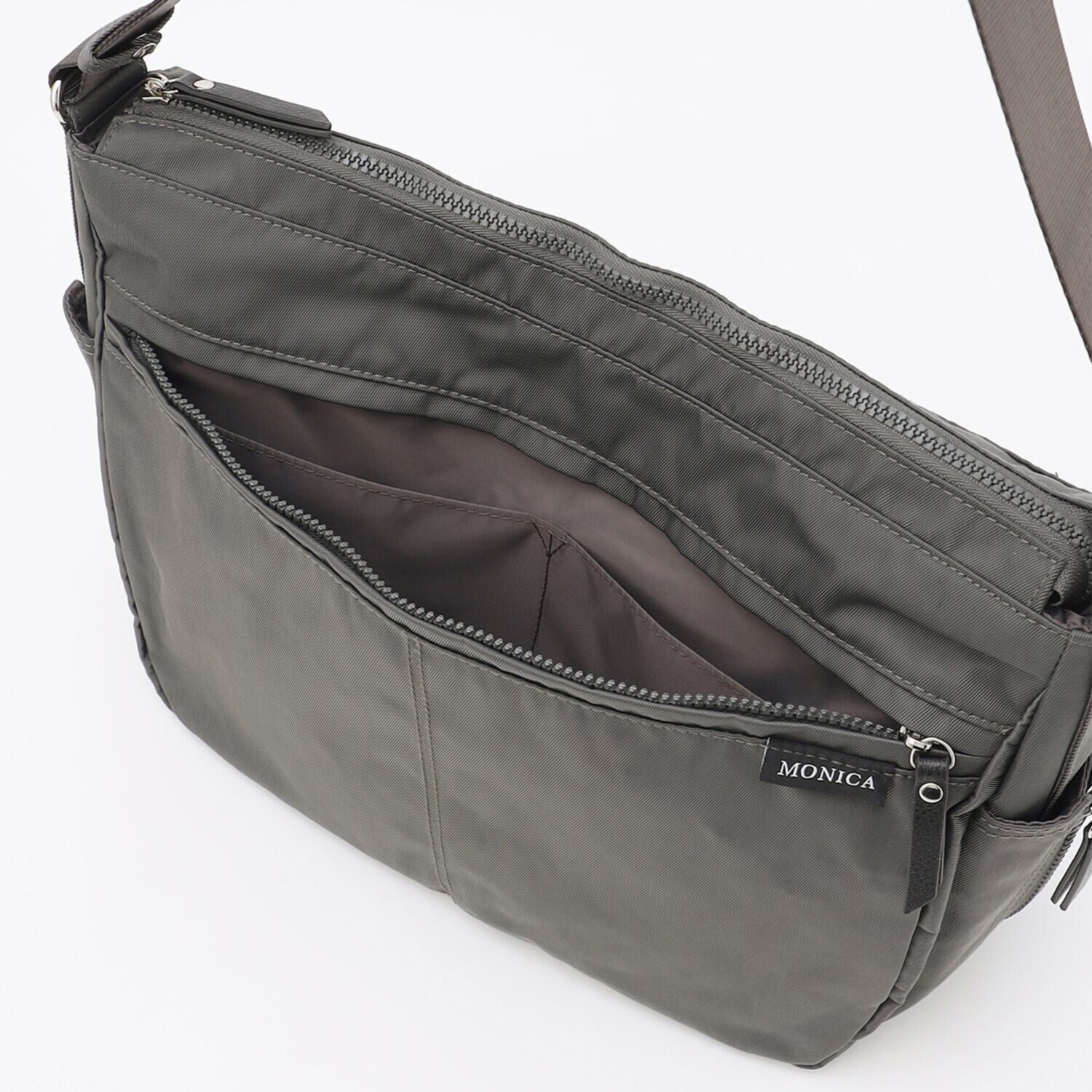 モニカ サイドジップ ショルダーバッグ
