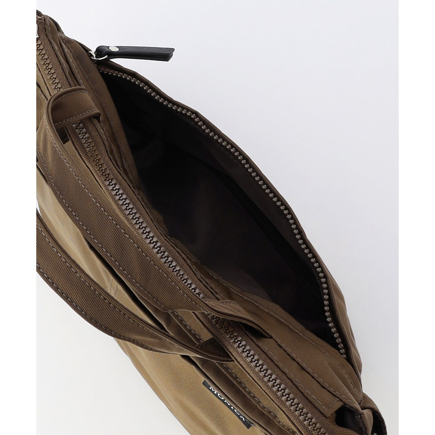 モニカ サイドジップ ２ウェイトートバッグ