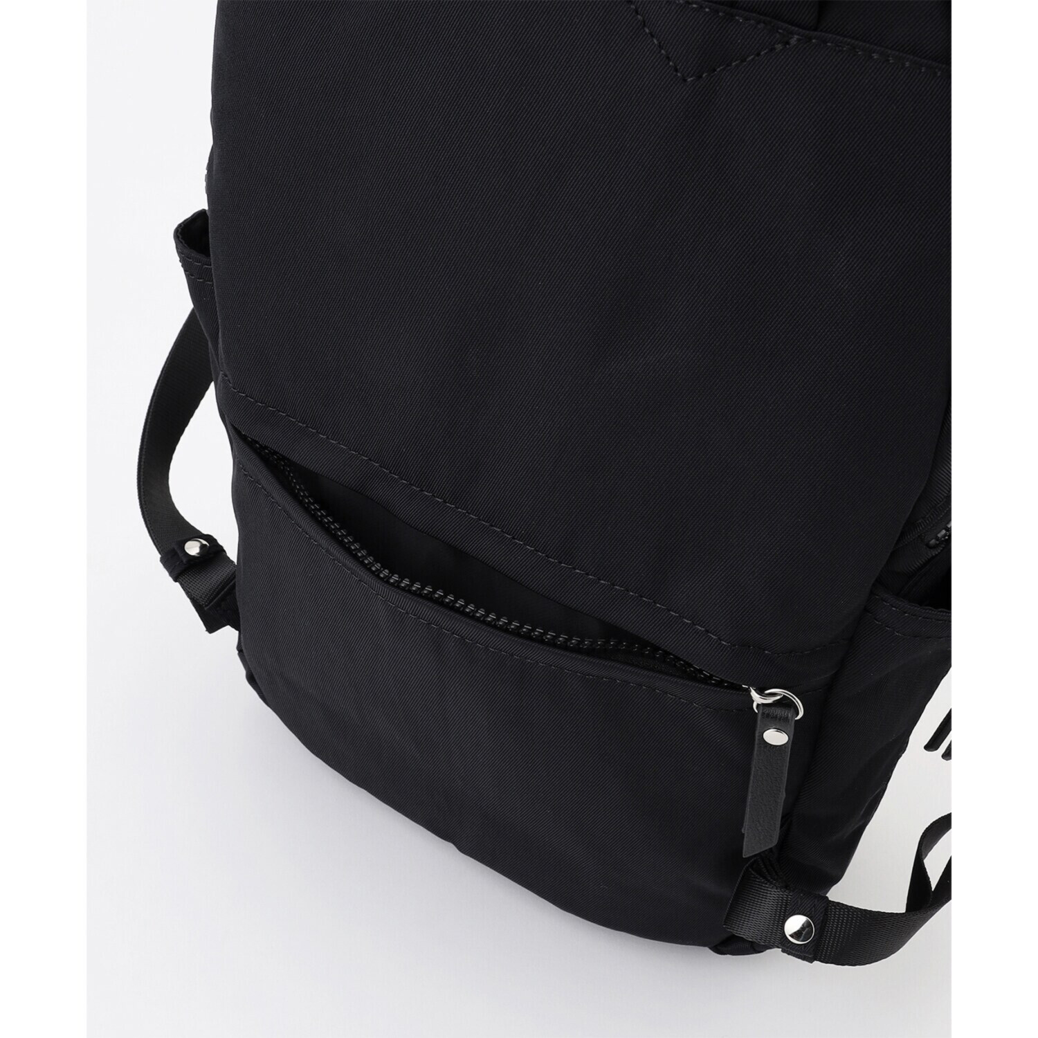 モニカ サイドジップ リュックサック