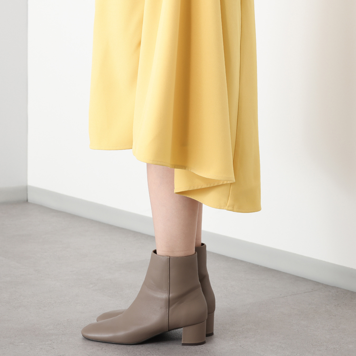 アットランティーヴァ アリア ジャンパースカート