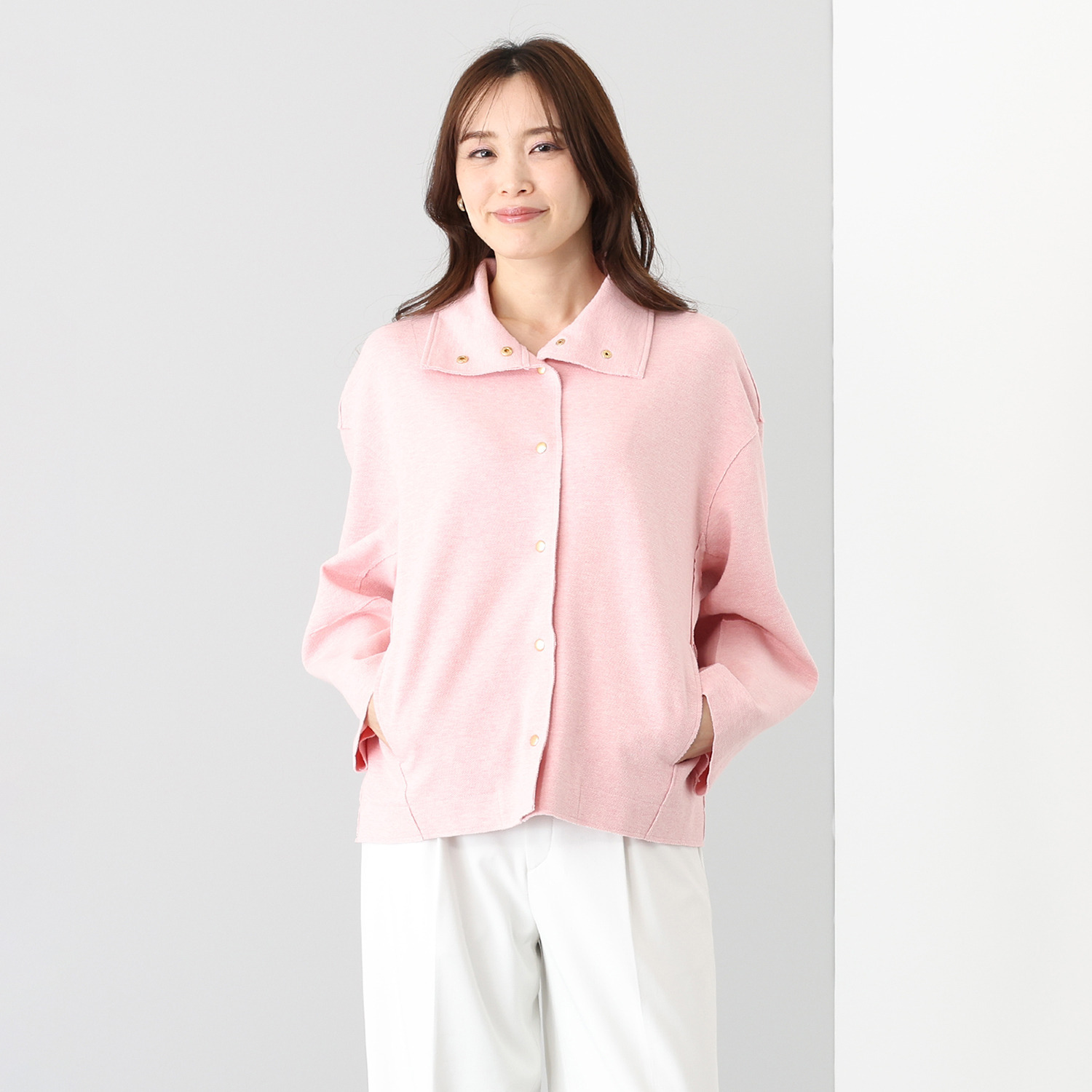 ビーウィズビー スポンジニット スタンドネック コクーンシルエット パーカー