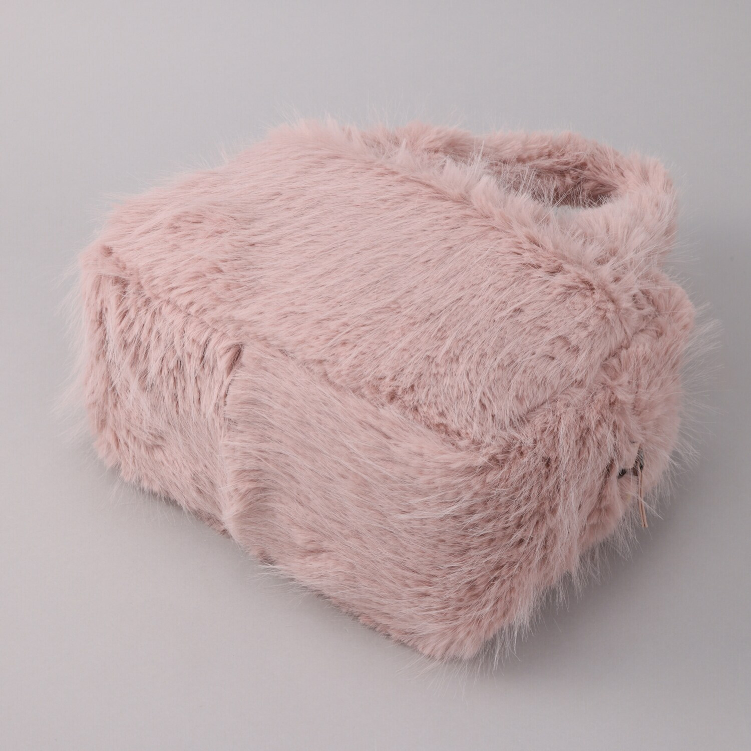 ベルモサ Ｄｉｓｎｅｙ　Ｍａｒｉｅ ふわふわフェイクファー ２ウェイ手提げバッグ ＜Ｍ＞