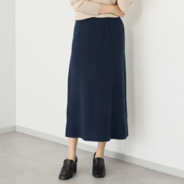 ルーエン　ローズ 日本製 内モンゴル産 カシミヤ１００％ Ａラインスカート