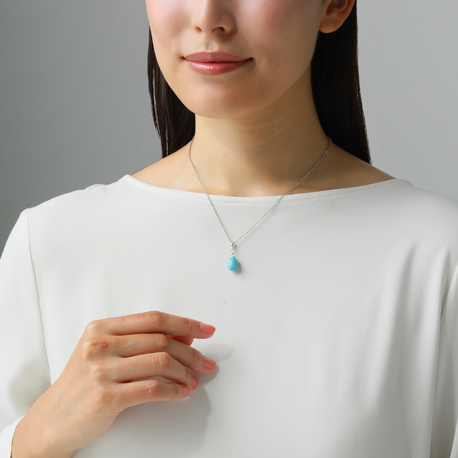 ミケランジェロ シルバー アリゾナ産ターコイズ ドロップシェイプ ペンダント