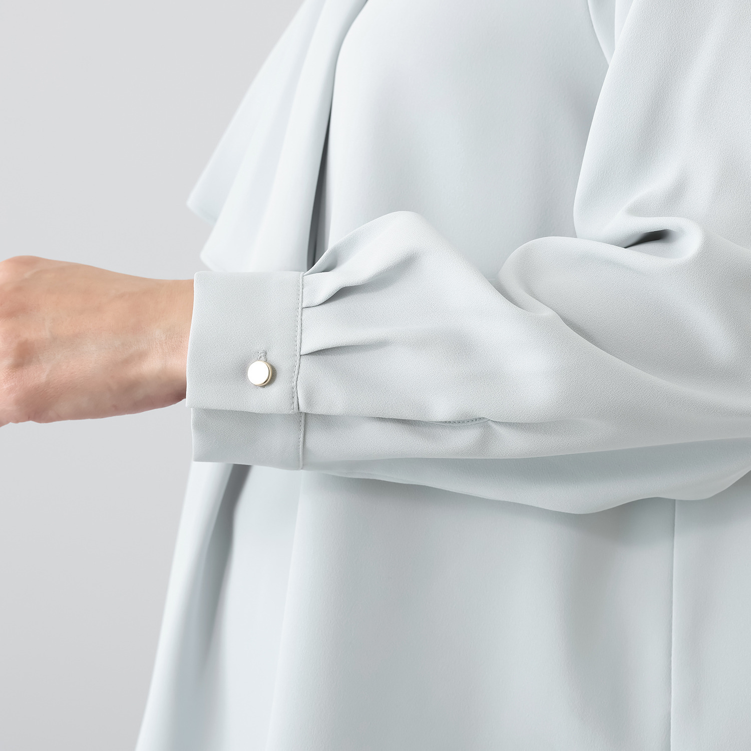 ポルトゥヴィーダ ウォッシャブル ストレッチ ボウタイ長袖ブラウス