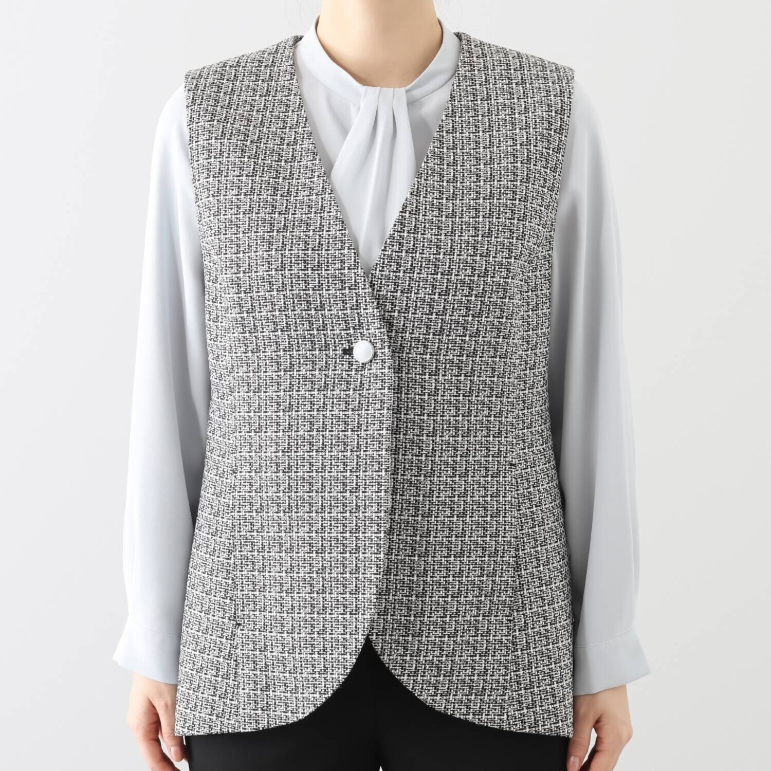 ポルトゥヴィーダ ミックスツイード ノーカラージレ