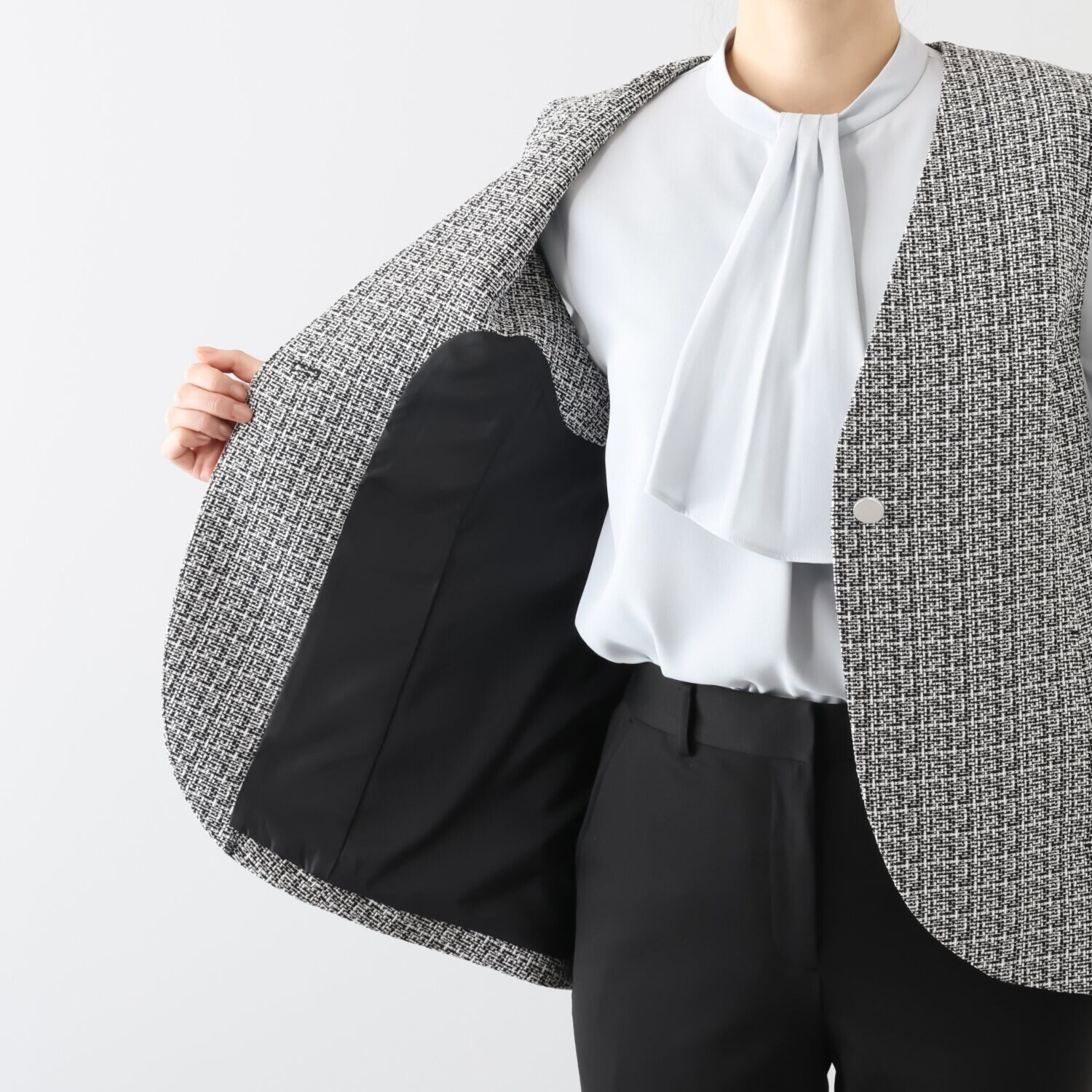 ポルトゥヴィーダ ミックスツイード ノーカラージレ