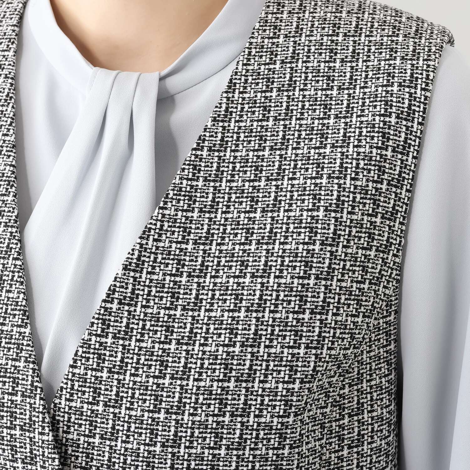 ポルトゥヴィーダ ミックスツイード ノーカラージレ