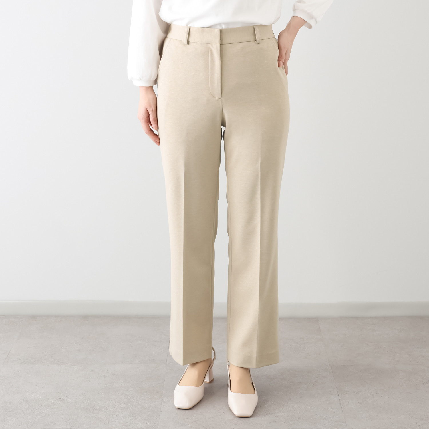 ポルトゥヴィーダ ウォッシャブル・はっ水 防汚・ニット素材 美脚ストレートパンツ