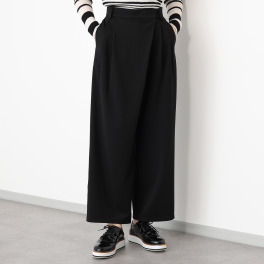 アンブリエ 美ライン ラップ風 ワイドパンツ