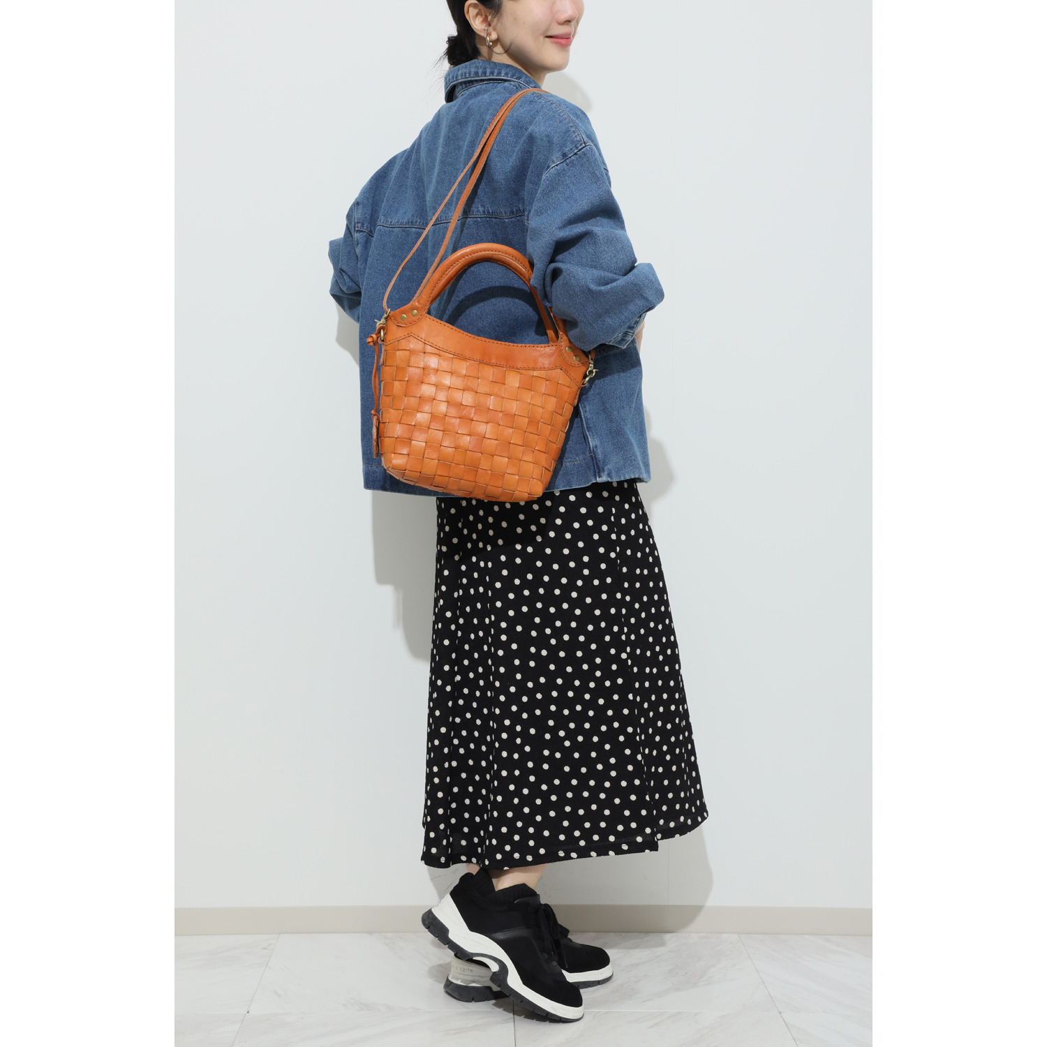 ズッケロ 牛革メッシュ あおり仕様 ２ウェイハンドバッグ