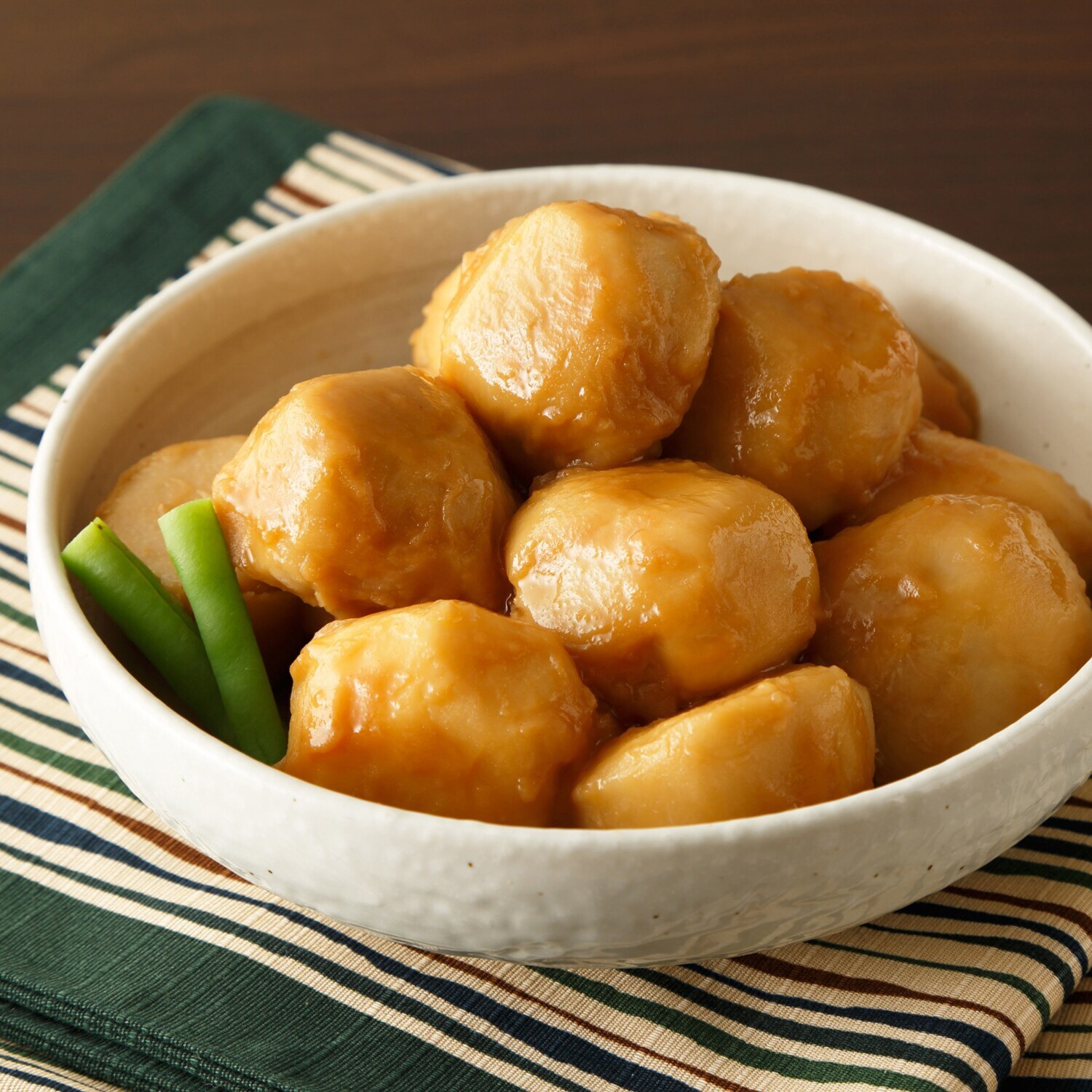 新潟県産里芋 越冬砂里芋（さりいも）