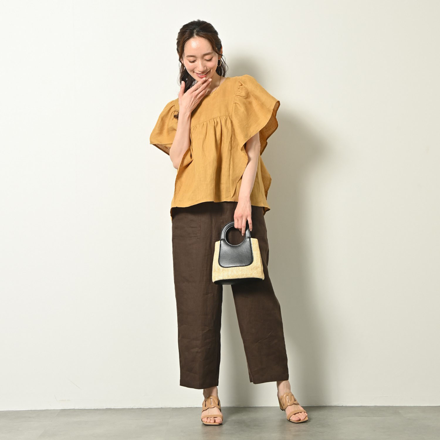 ゼラールスポーツ フレンチリネン１００％ しなやか＆ソフト仕上げ ポケットアクセント ストレートパンツ