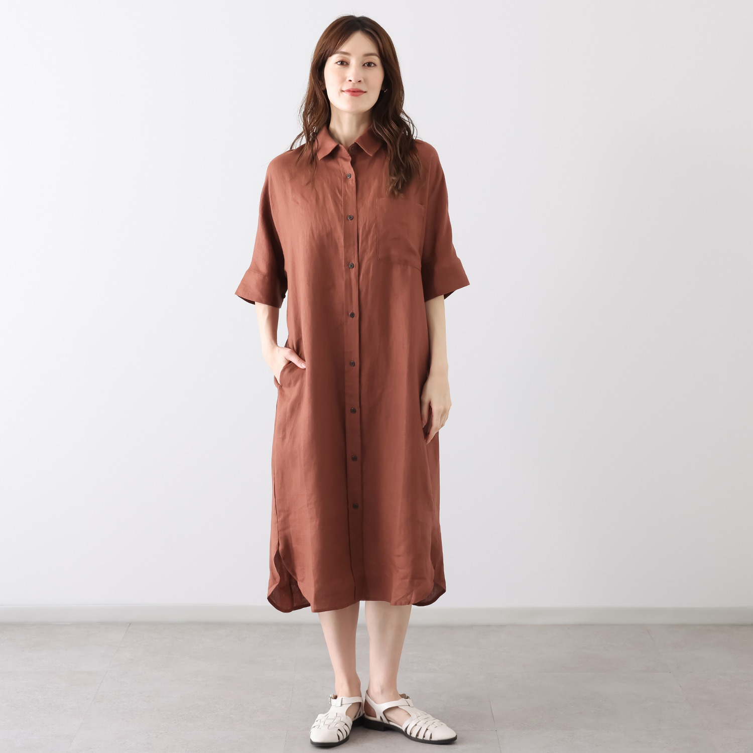 ゼラールスポーツ フレンチリネン１００％ しなやか＆ソフト仕上げ ドルマンデザイン シャツワンピース