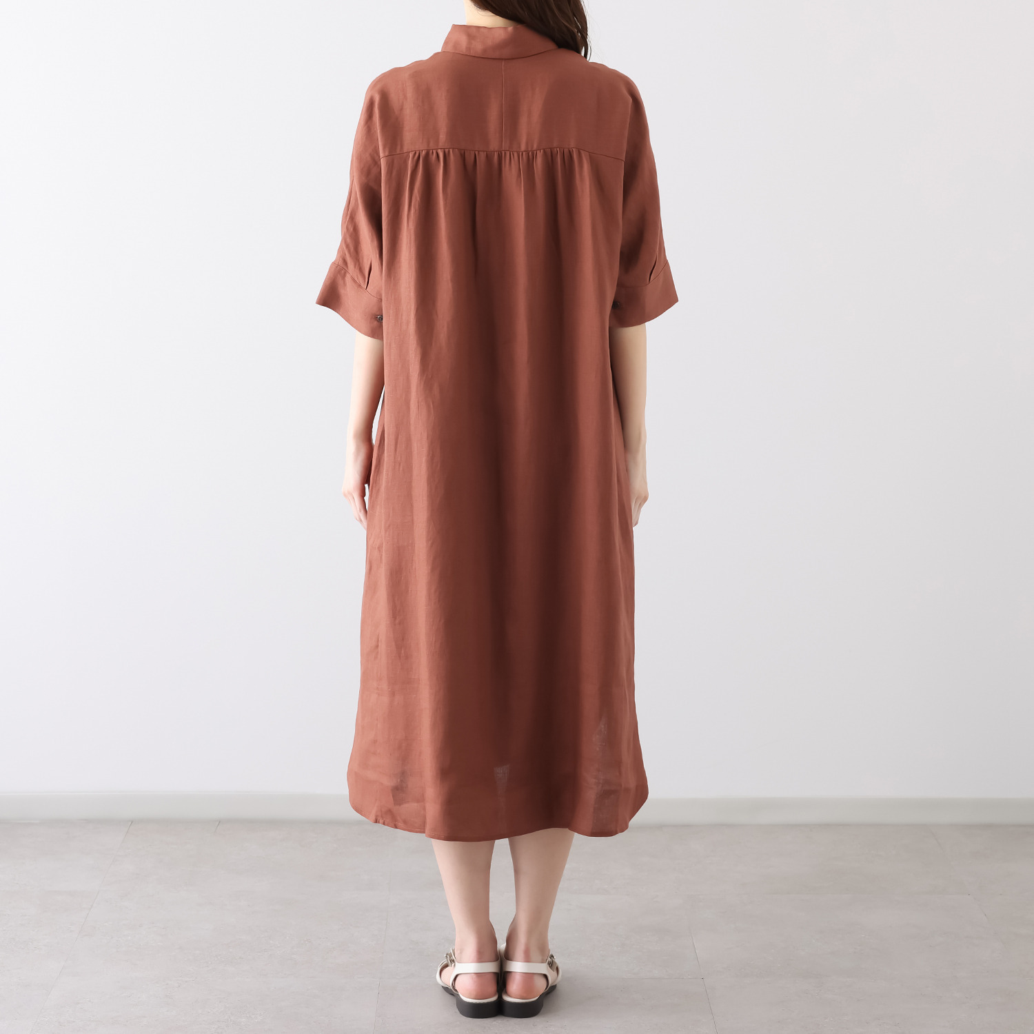 ゼラールスポーツ フレンチリネン１００％ しなやか＆ソフト仕上げ ドルマンデザイン シャツワンピース