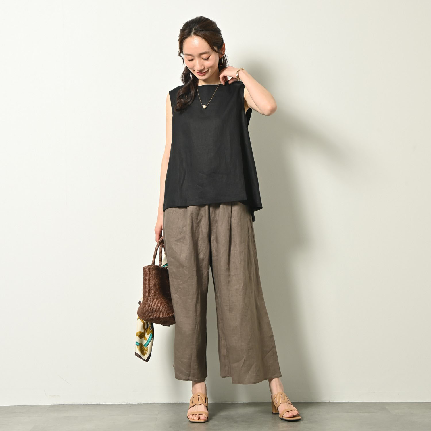 ゼラールスポーツ フレンチリネン１００％ しなやか＆ソフト仕上げ タックデザイン スカート見えパンツ