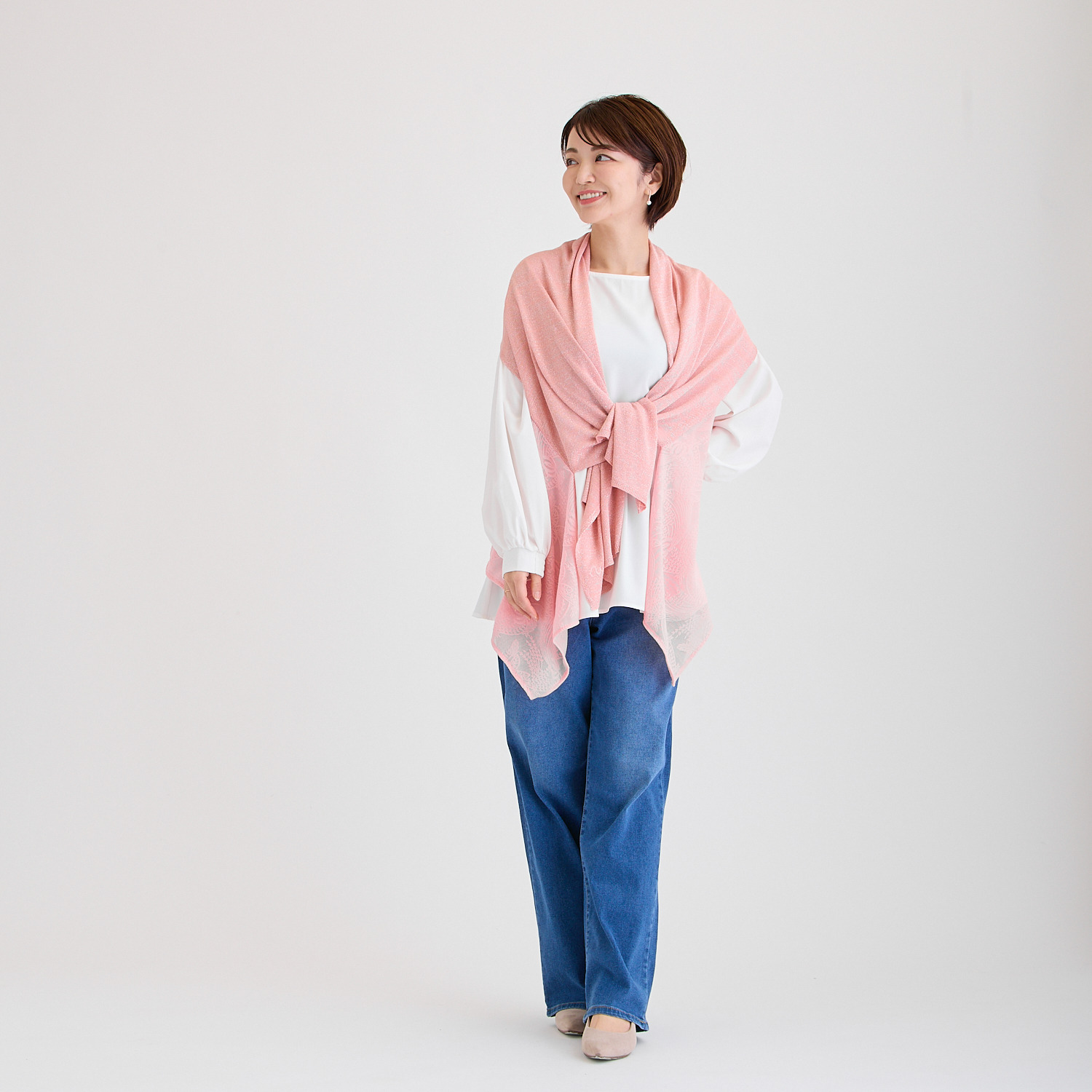 ミラ・ショーン レース×ラメ二ット ジレストール