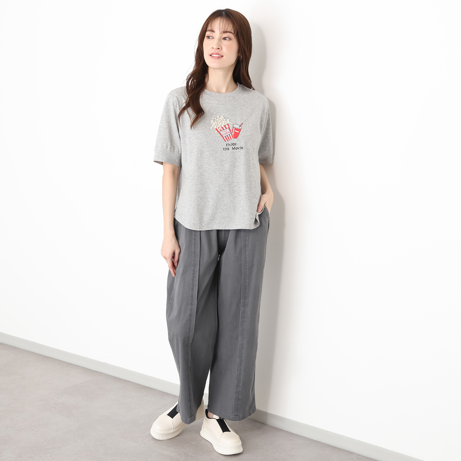 スタイル・ラヴィー プリント＆ パール風ビジュウ アクセント 五分袖プルオーバー