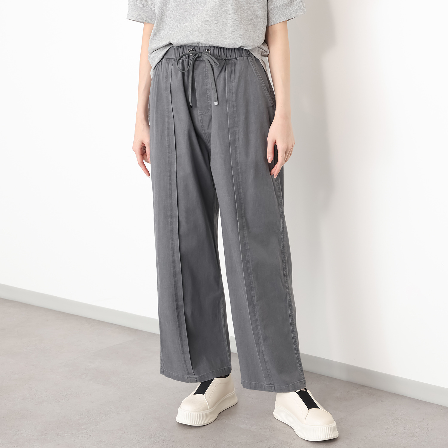 スタイル・ラヴィー タックアクセント 真夏もＯＫ セルデニムパンツ